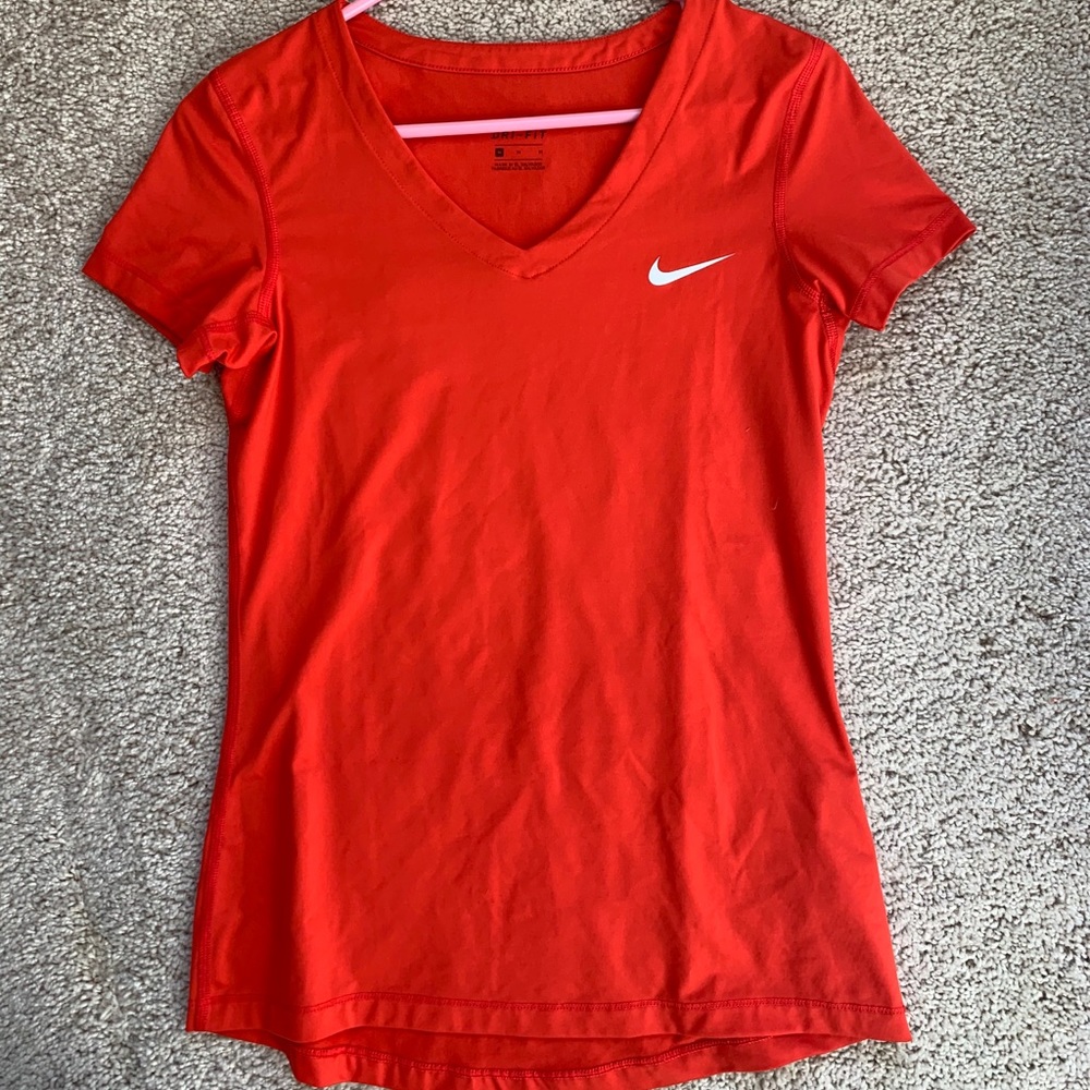 Nike Top